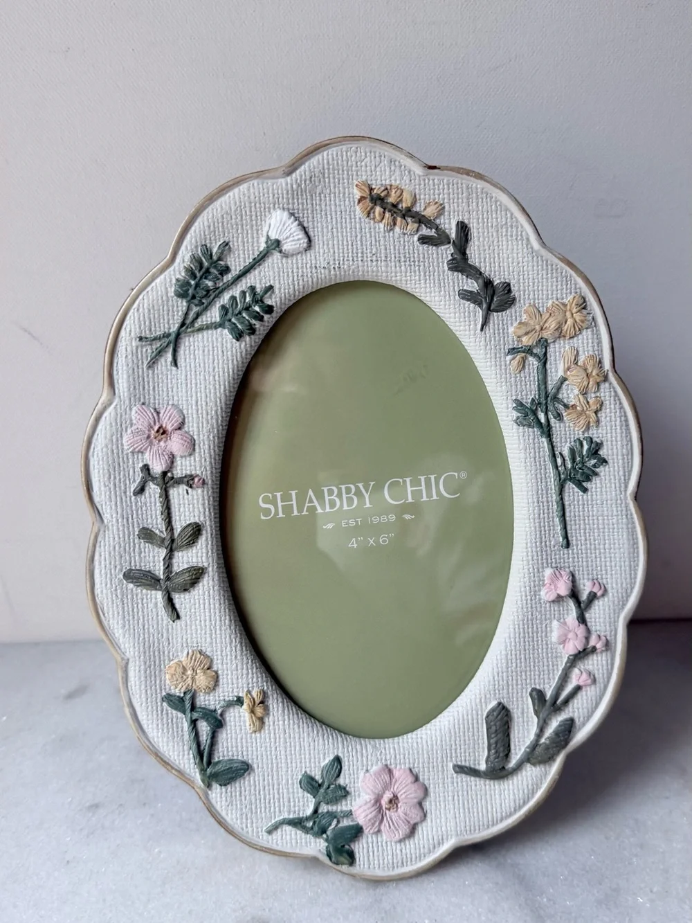 Shabby Chic White Embroidered Floral Oval Photo Frame